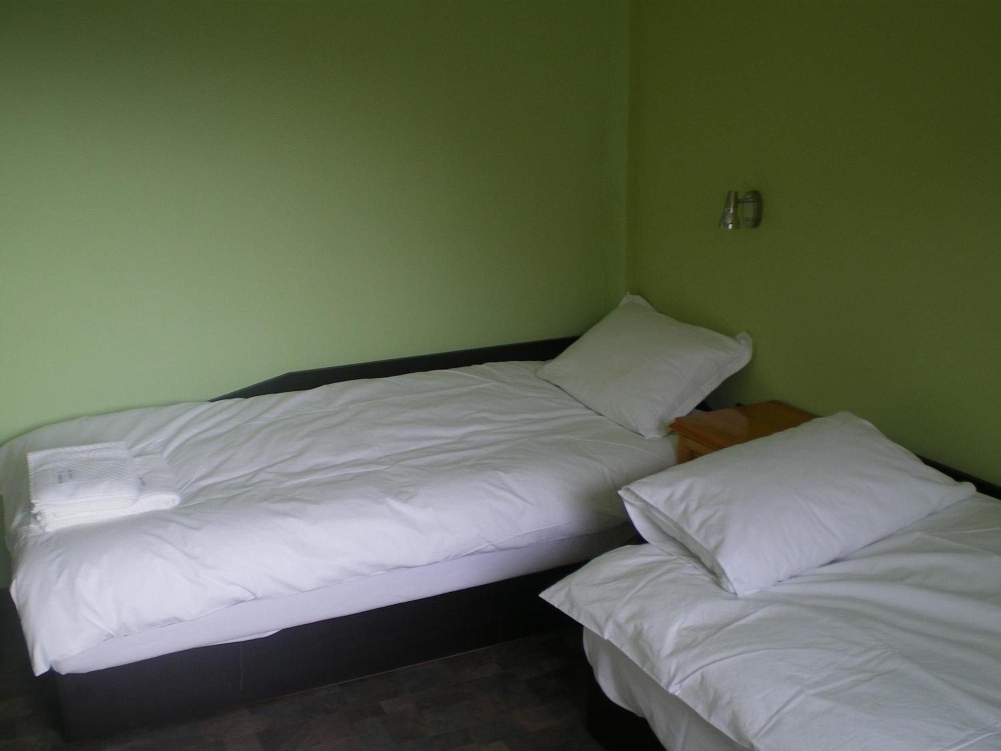 Family Hotel Balkana Apriltsi  Esterno foto